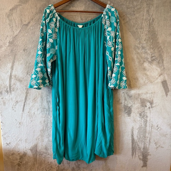 Resort Wear Vacation Sundress Raglan Sleeves Embroidered Stretch Dress Sz 18/20W - Picture 1 of 6
